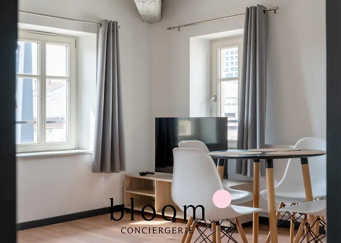 L'etoile Place Du Marche Apartment